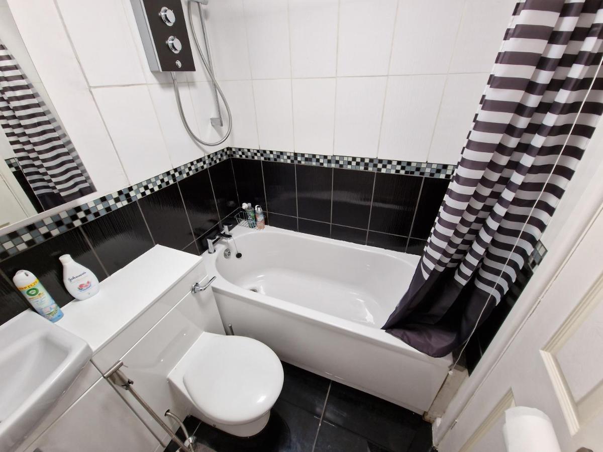 Comfy Apartment, Self Check-In 24H-Day, 7Days-Week, Sleep 4 - In Devon, Dartmoor, Near A38 Teigngrace Luaran gambar